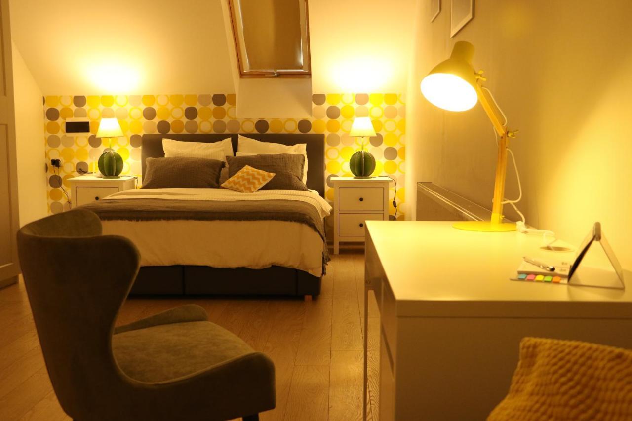 Fagaras Cosy Flat Villa Ngoại thất bức ảnh
